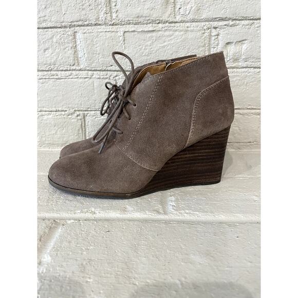Lucky Brand Shylow Bootie NWOT - Picture 1 of 5